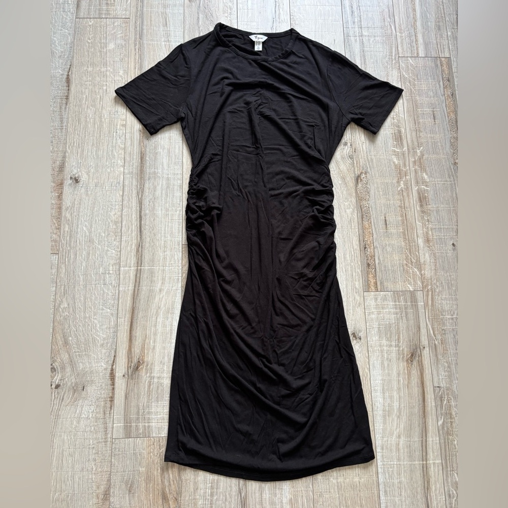 Black fitted maternity Dress